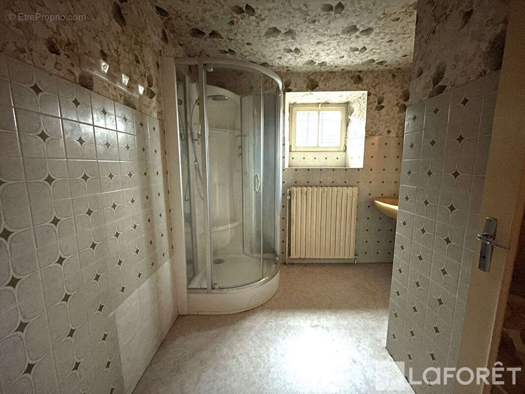 Maison à MAZEYRAT-D'ALLIER