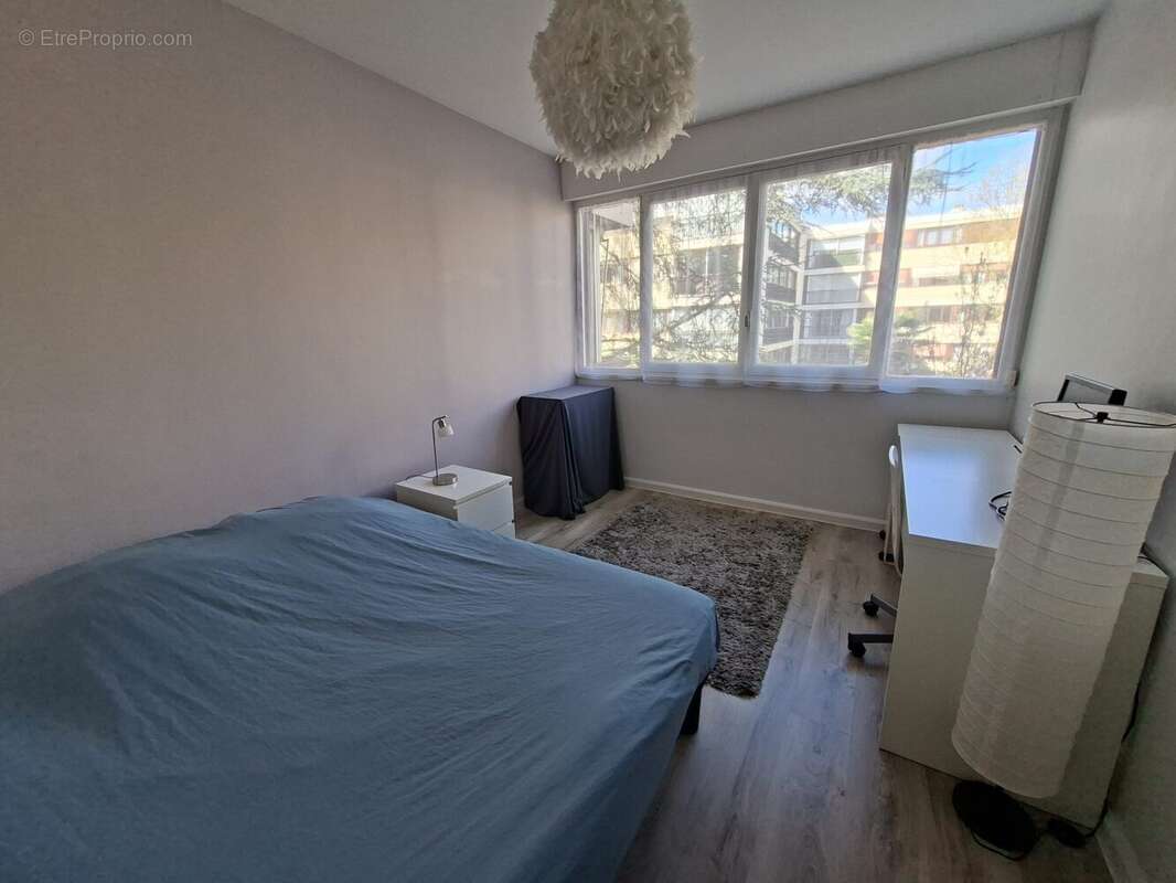 Appartement à FONTENAY-LE-FLEURY