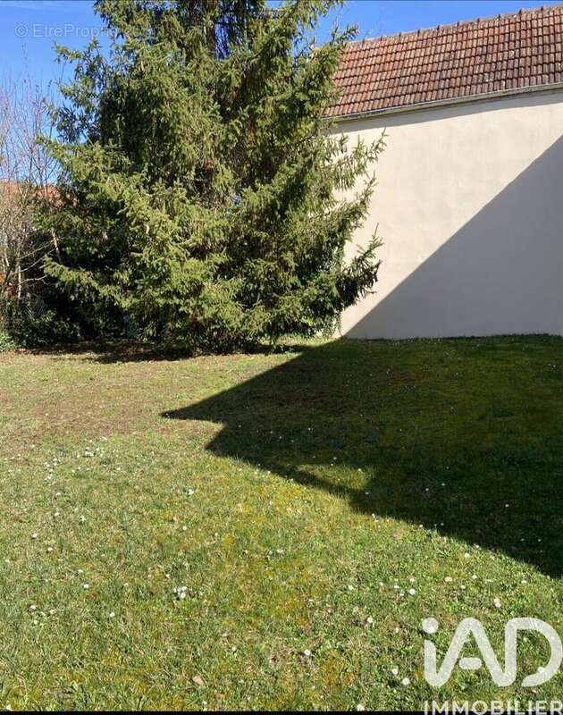 Photo 4 - Maison à LA RIVIERE-DE-CORPS