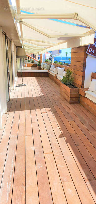 Appartement à CANNES