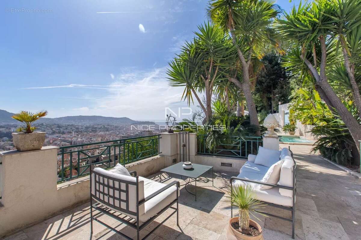 Superbe appartement -Villa style Art Déco,  terrasses, vue panoramique mer et ville - photo 5