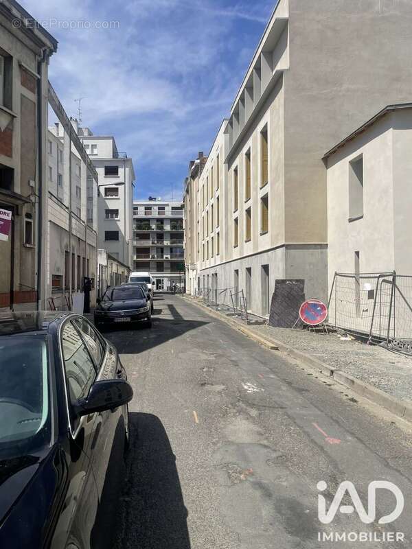 Terrain 194 m² à Tours  - photo 2