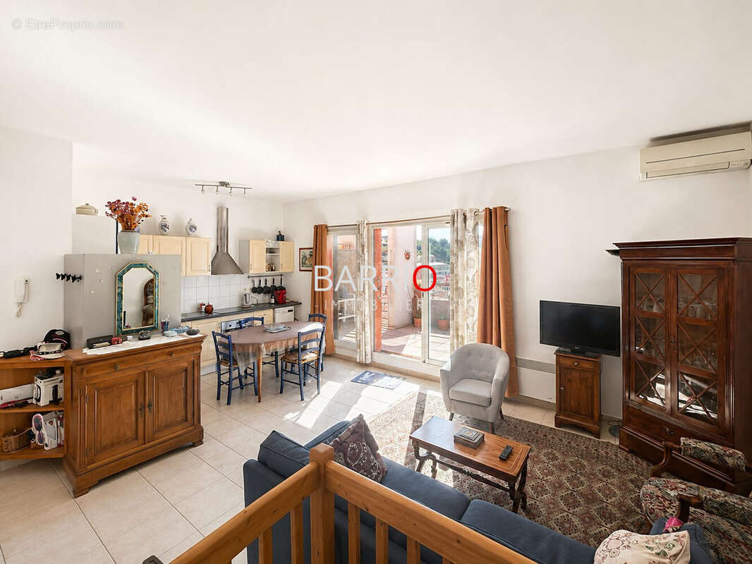 Appartement 65 m² à Port-Vendres  - photo 2