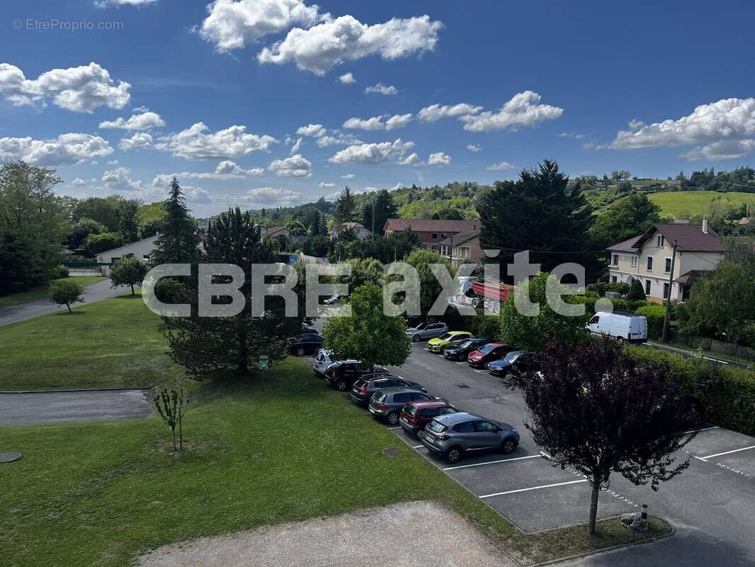 Autre à SAINT-CLAIR-DE-LA-TOUR