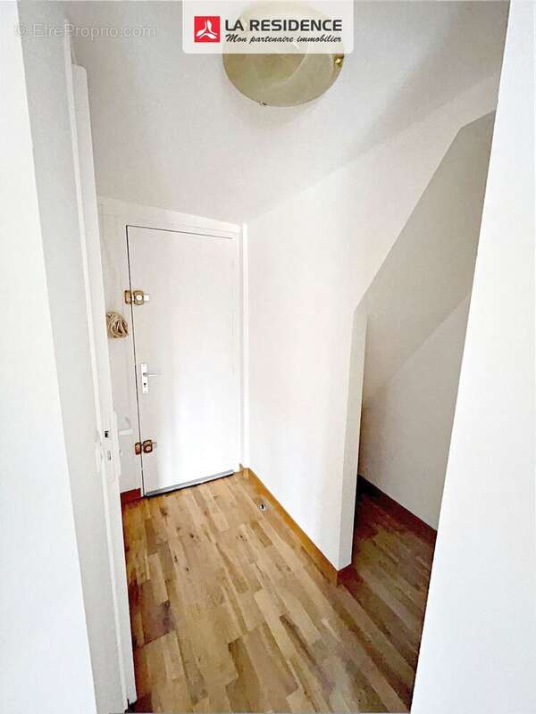 Appartement 29 m² à Versailles  - photo 6
