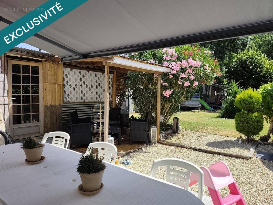 Photo 1 - Maison à BUSSAC-SUR-CHARENTE