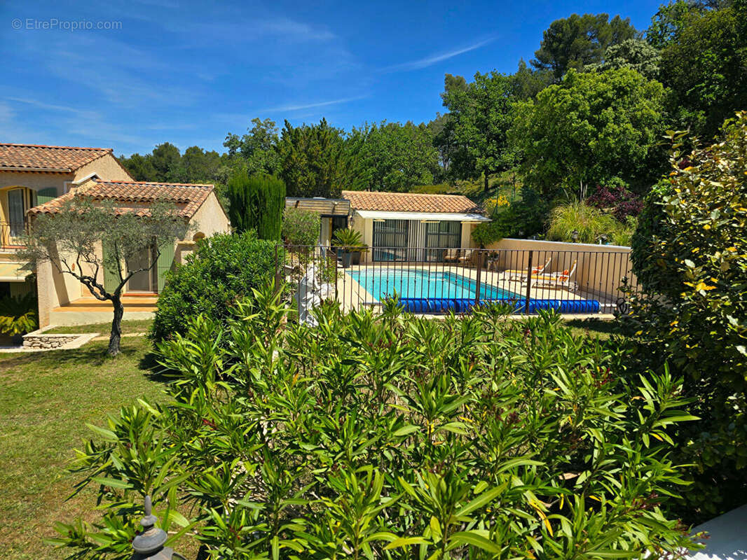 Maison à BELCODENE