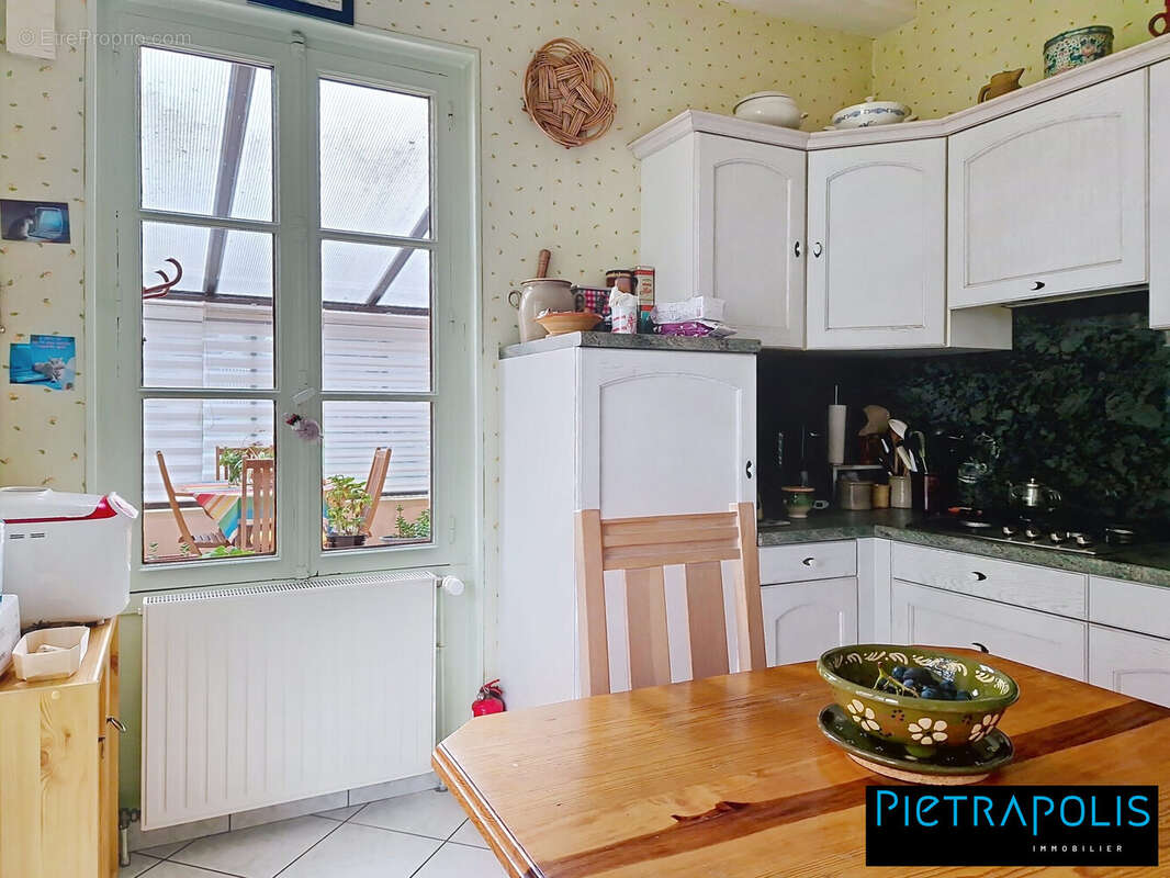 Maison à LA CLAYETTE