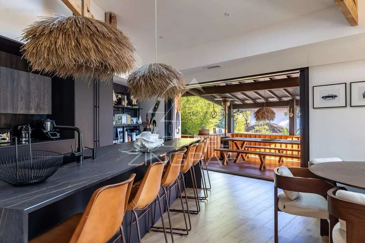 Maison à LE BOUSCAT