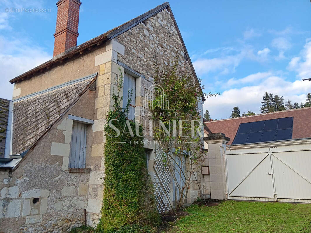 Maison à THESEE