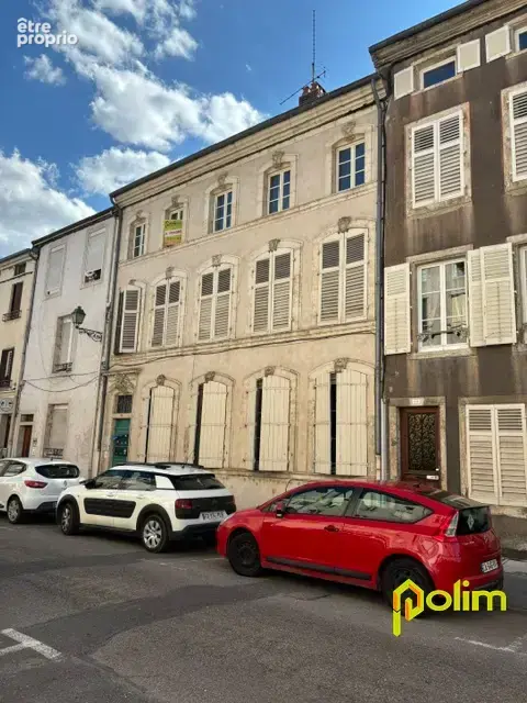 bel appartement F4 de 79 m2 avec grenier au dessus , parfait état - photo 6