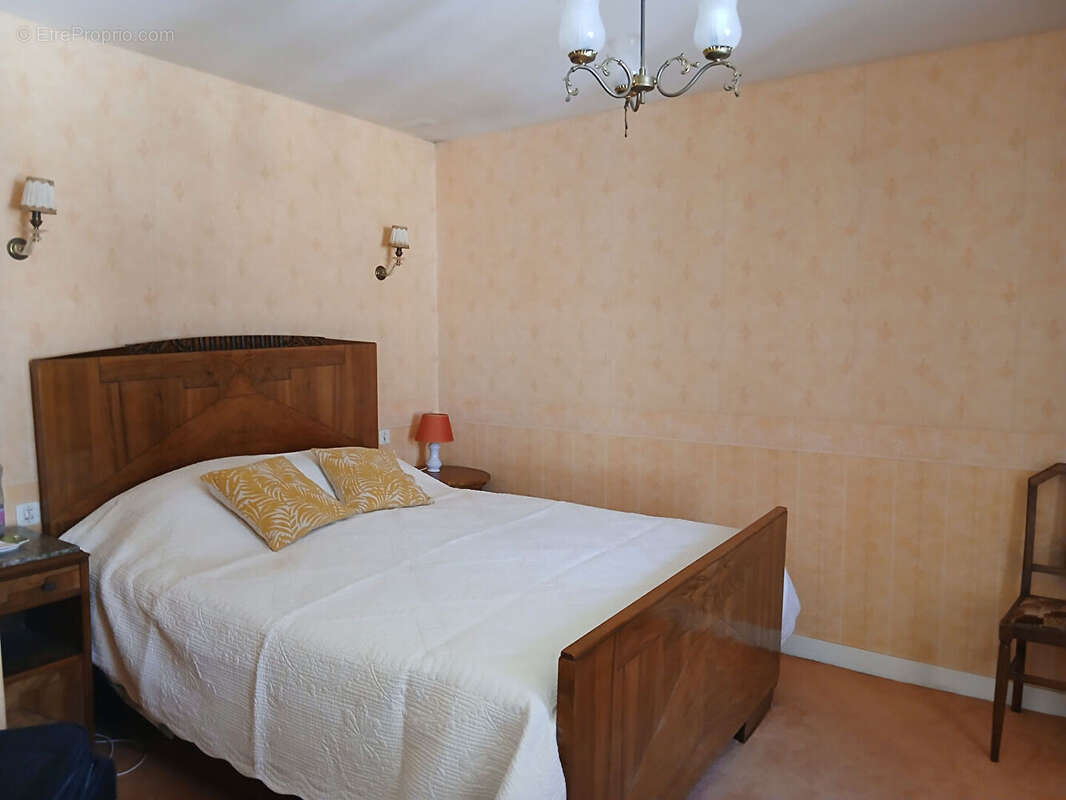 Maison à PIRE-SUR-SEICHE