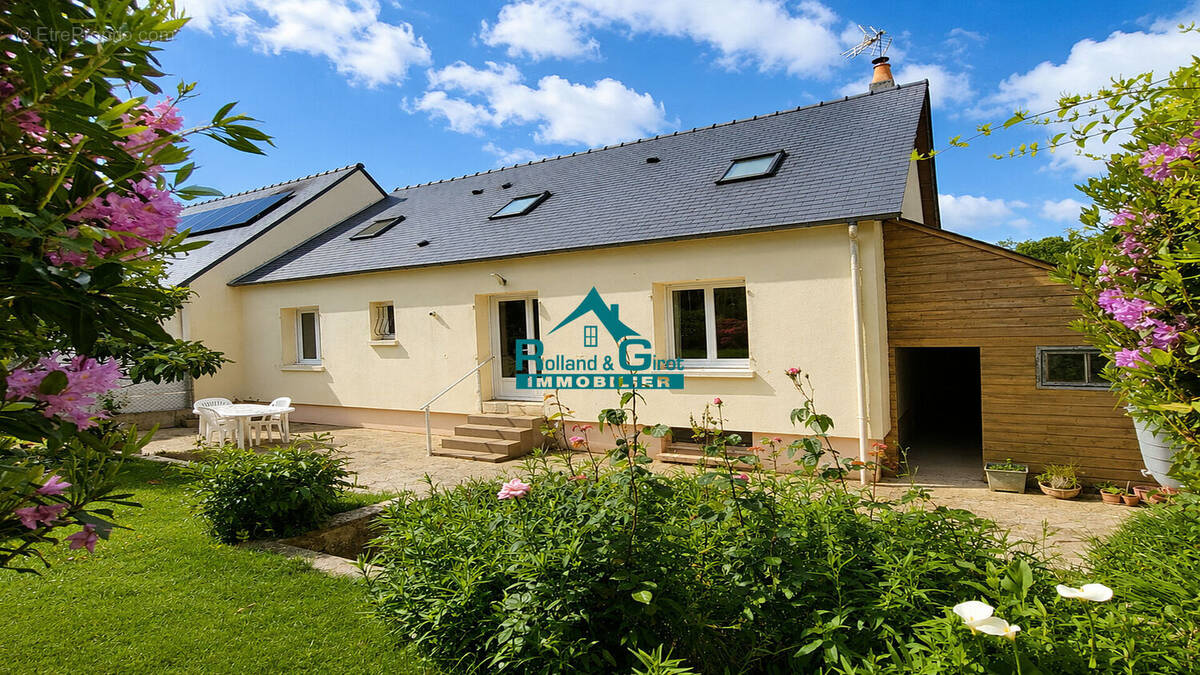 Maison 6 pièces 111 m² · à La Bouexiere · 111 m² · 261 250 €