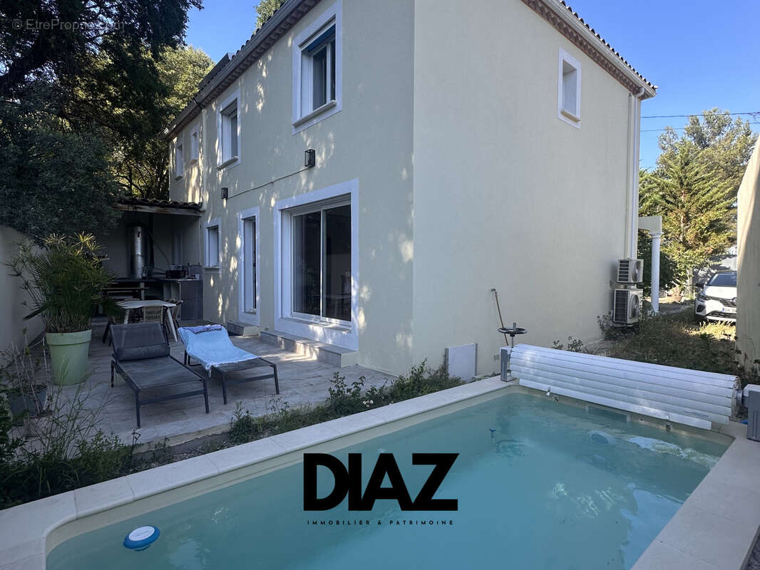 Maison à NIMES