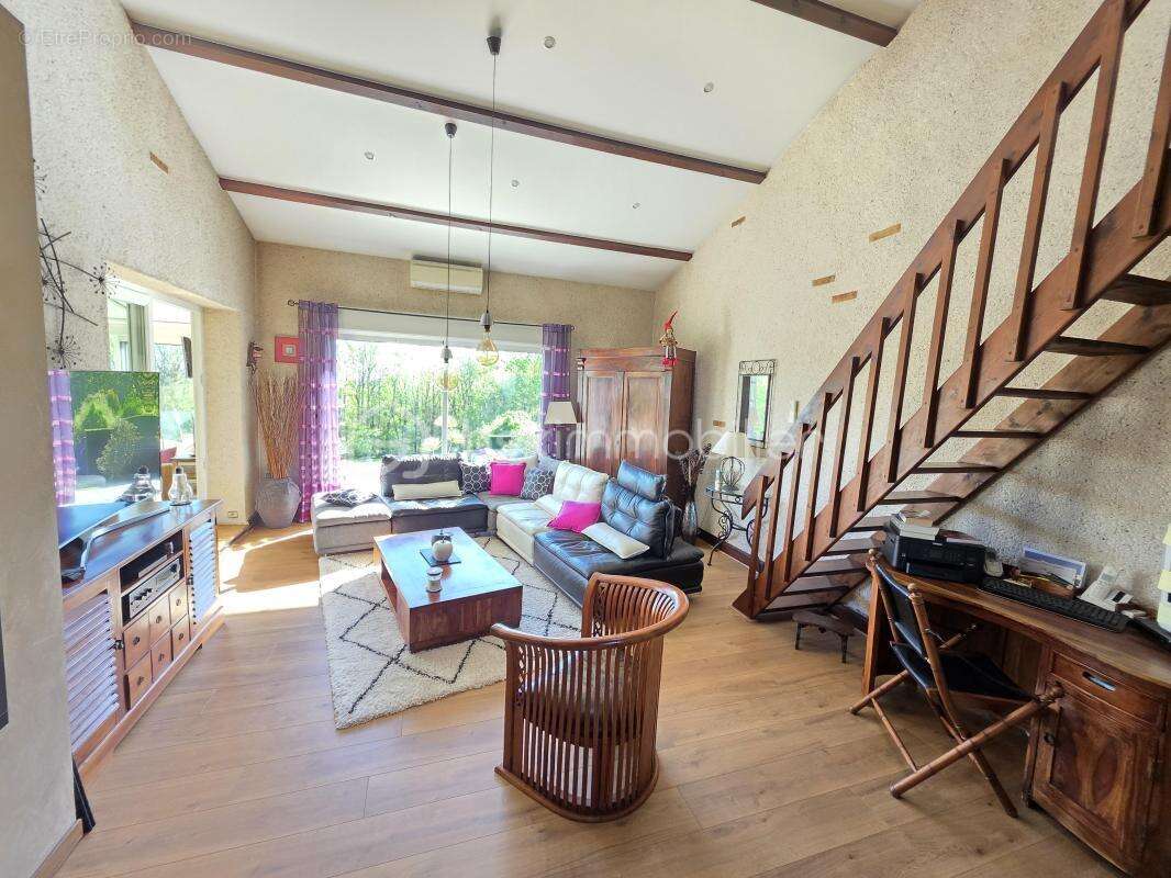 Maison aubiac 152 m² - garage- piscine-veranda- jardin 4800 m² - photo 21