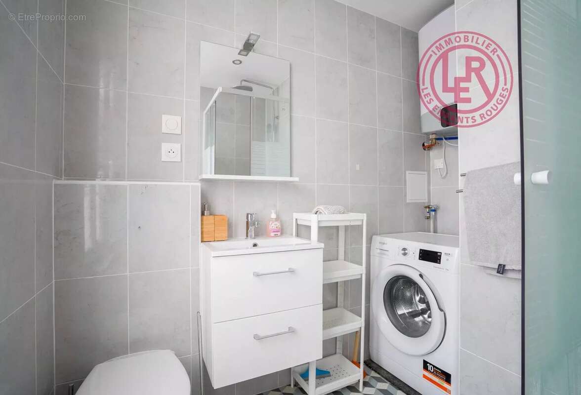 Appartement à PARIS-3E