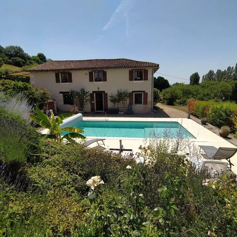 Maison à VERTEILLAC