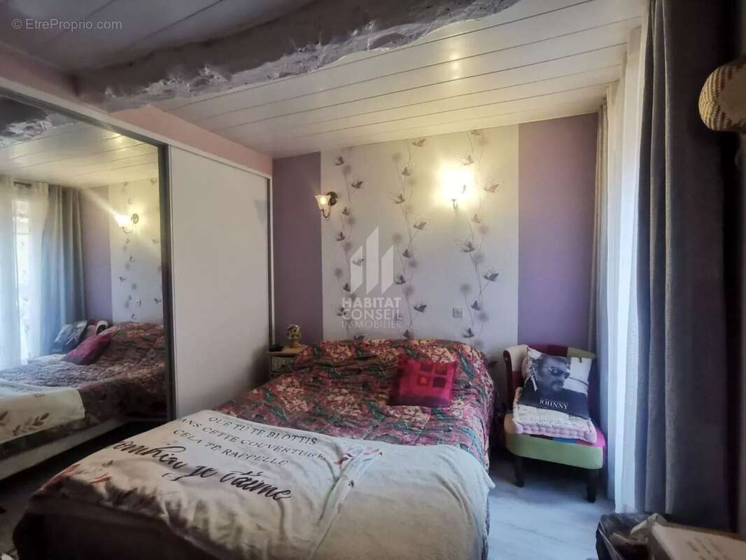 Appartement à VIZILLE