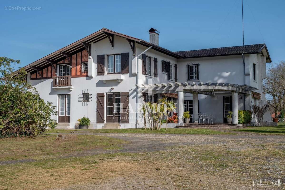 Maison à MAGESCQ