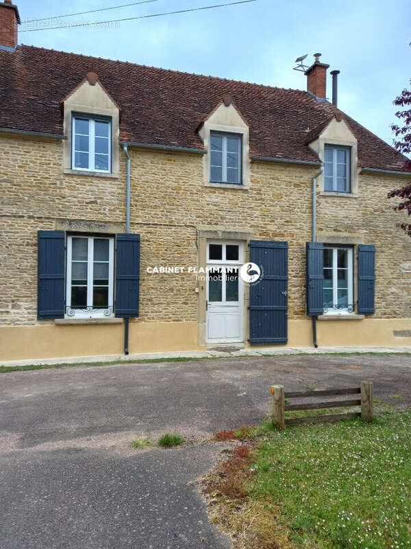 Maison à CORSAINT