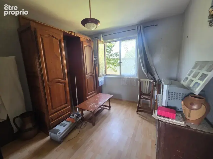 Maison 5 pièces 97 m² à vendre à Biollet (63640) - photo 5