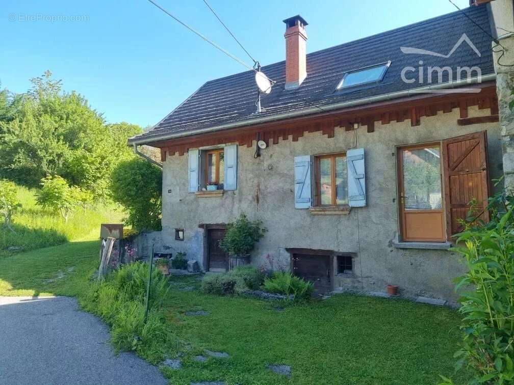 Maison à THEYS
