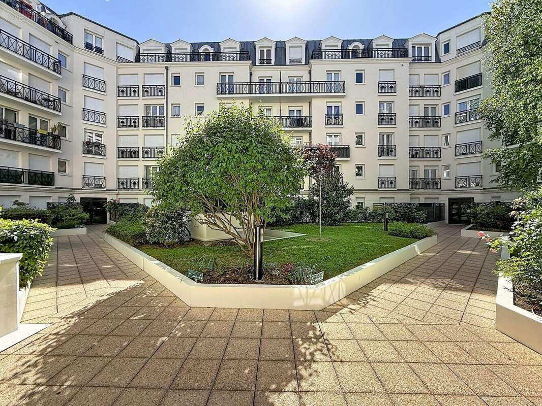 Appartement à SAINT-MAURICE
