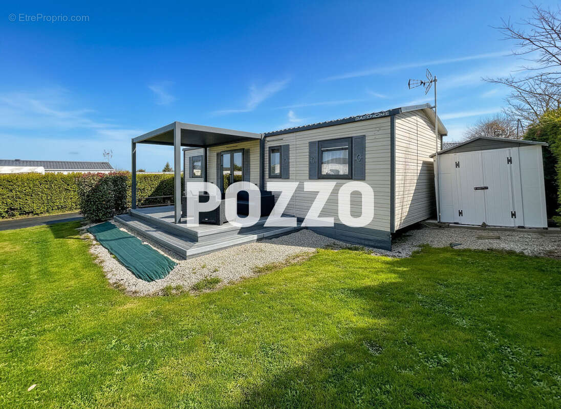 Maison à SAINT-PAIR-SUR-MER