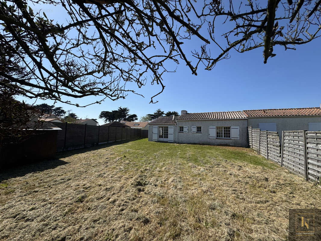 Maison à LA PLAINE-SUR-MER