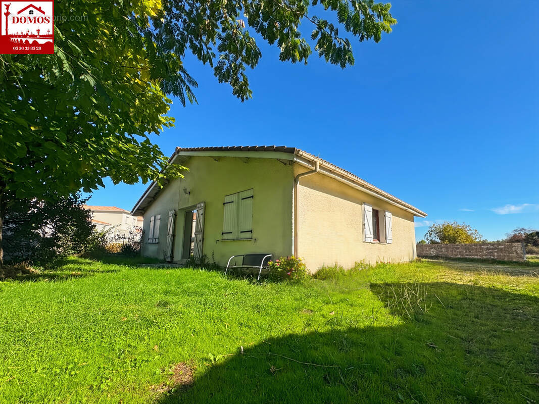 Maison à BLANQUEFORT