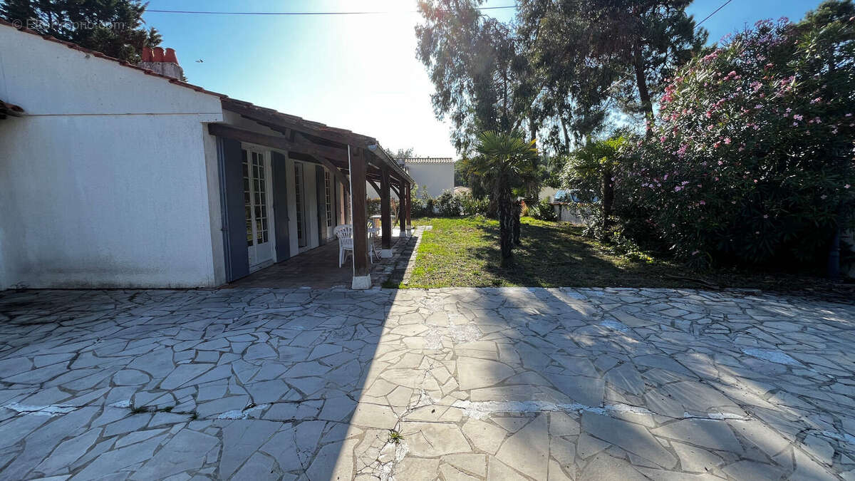 Maison à LA TREMBLADE