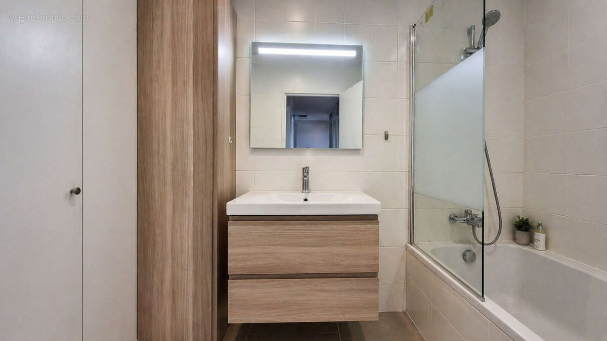 Appartement à COLOMBES