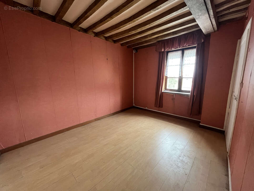 Maison à LE NOUVION-EN-THIERACHE