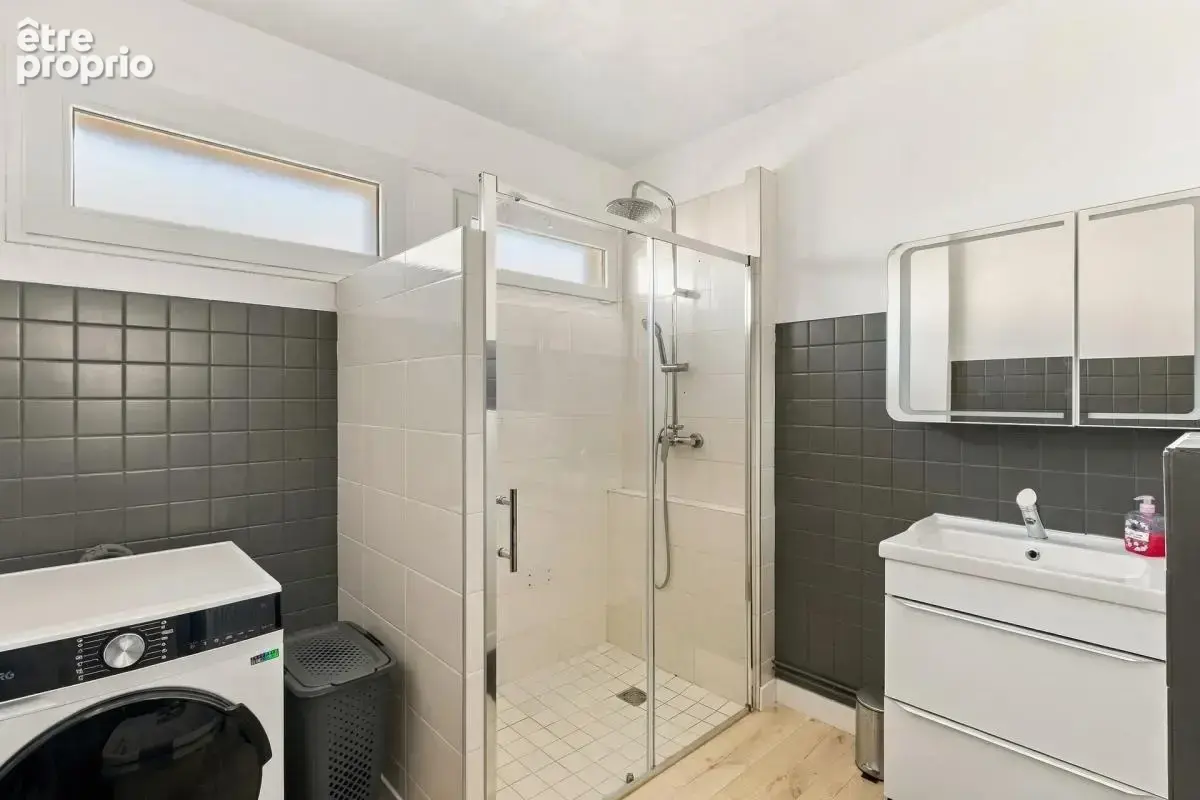 Maison de 8 pièces de 200 m² à Challonges - photo 8