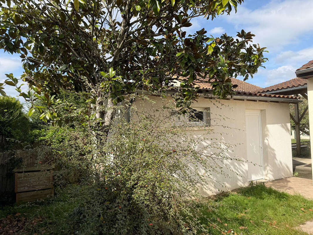 Maison à POITIERS