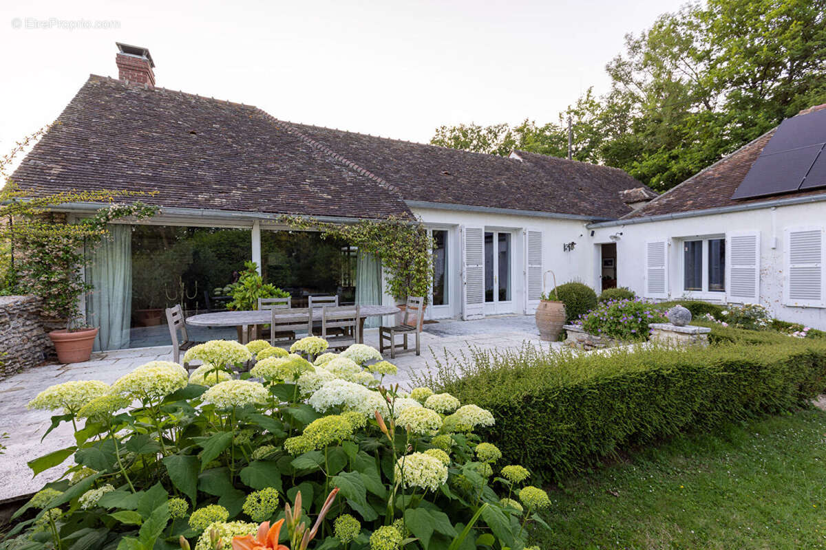 Maison à GROSROUVRE