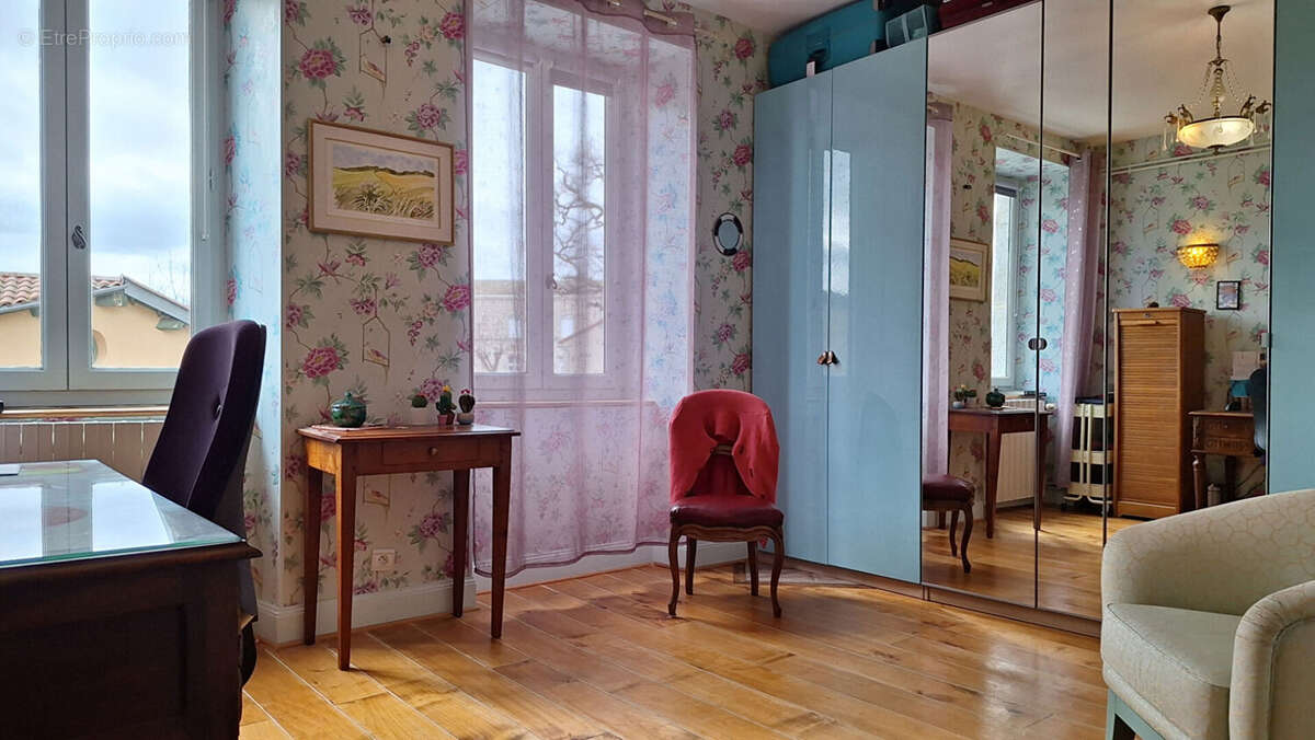 Maison à ESTANDEUIL