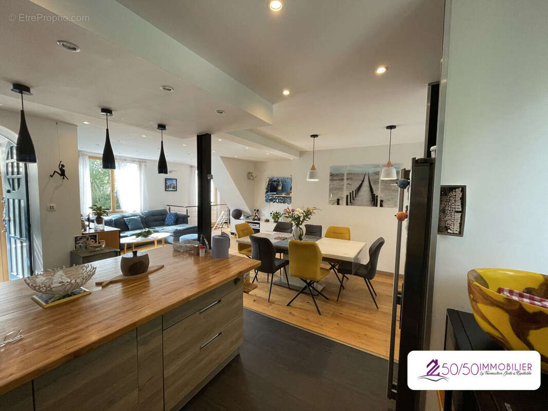 Maison à PLOUEZOC&#039;H