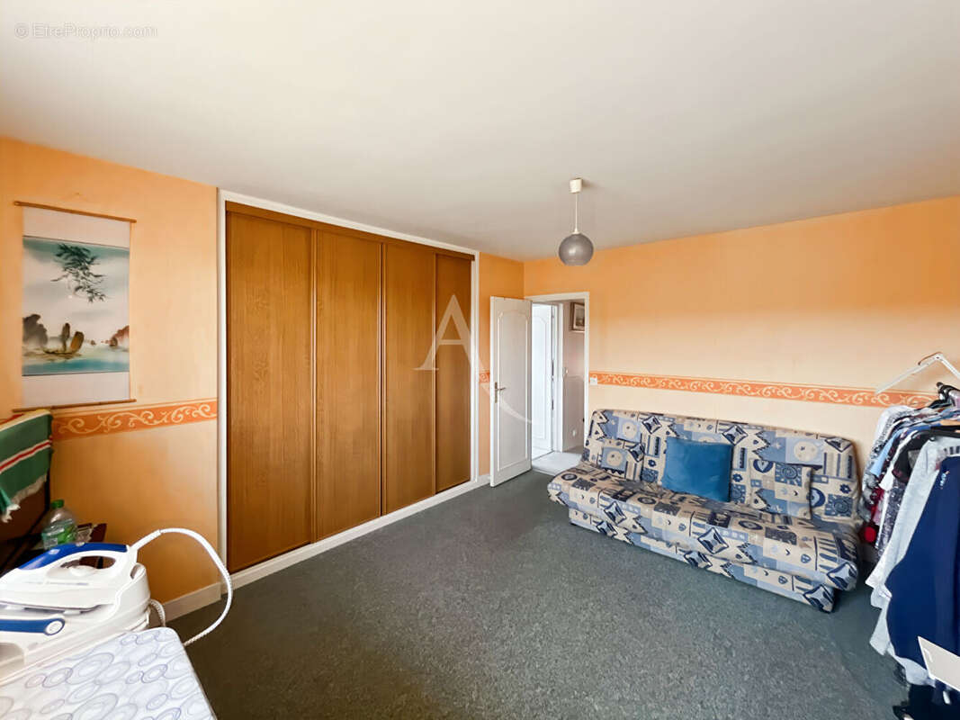 Maison à LES MUREAUX