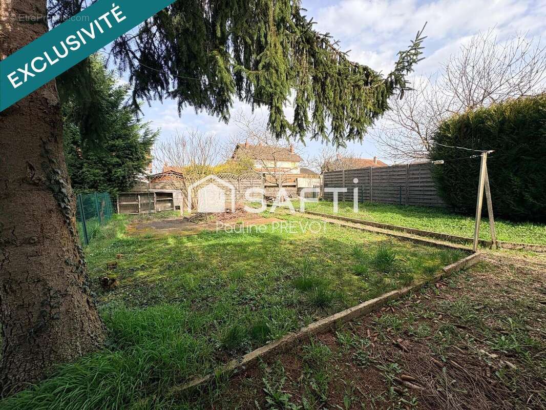 Maison 75 m² à Montceau-Les-Mines  - photo 7