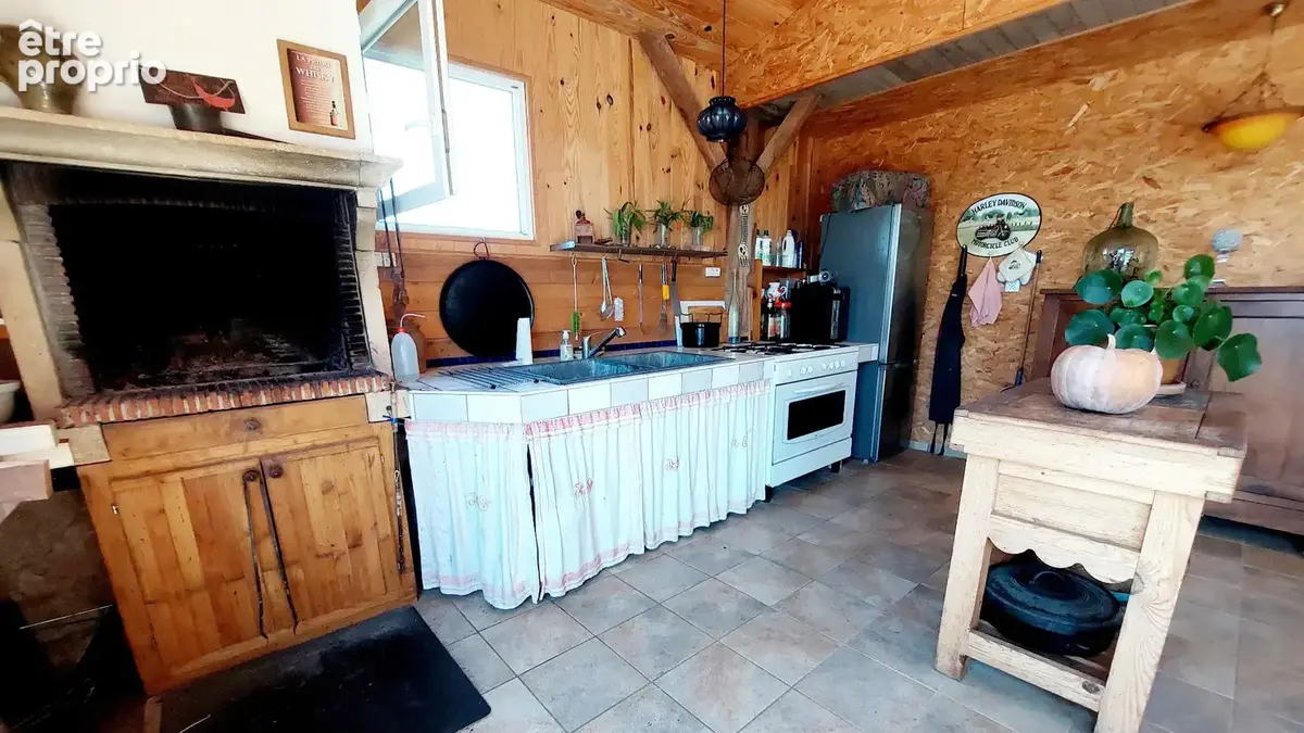 Maison de plain-pied rénovée avec piscine, terrasse couverte de 50 m² et chalet indépendant – Périgord Noir - photo 19