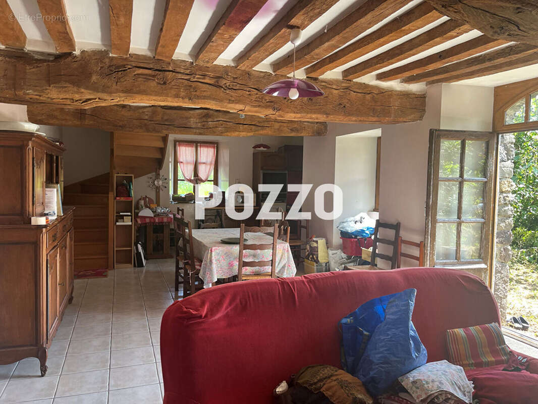 NOUVEAU à vendre Propriété comprenant deux maisons à  SAINT-EBREMOND-DE-BONFOSSÉ - photo 6