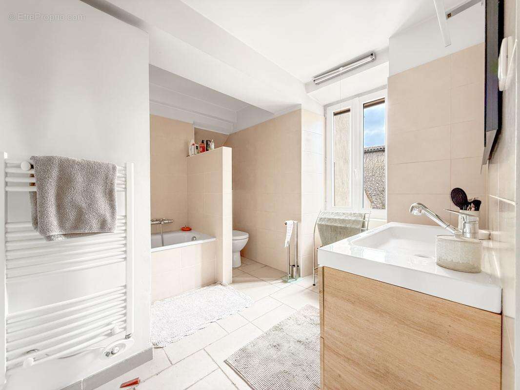 Maison à LA COLLE-SUR-LOUP