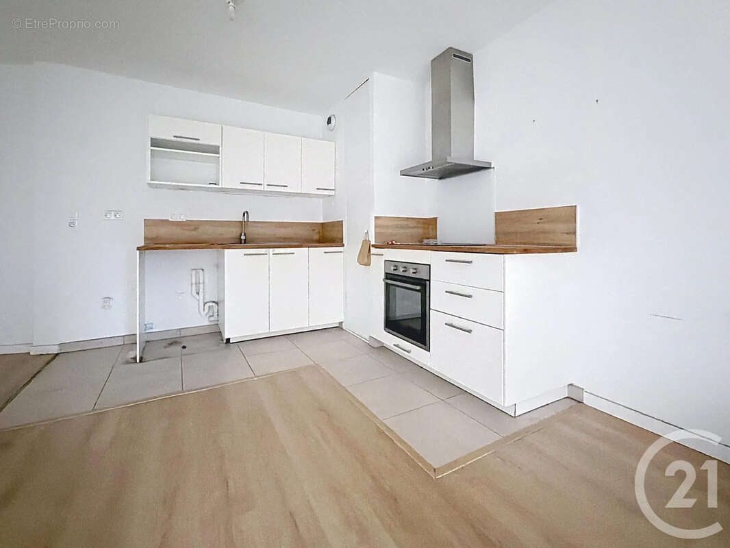 Appartement à BEZANNES