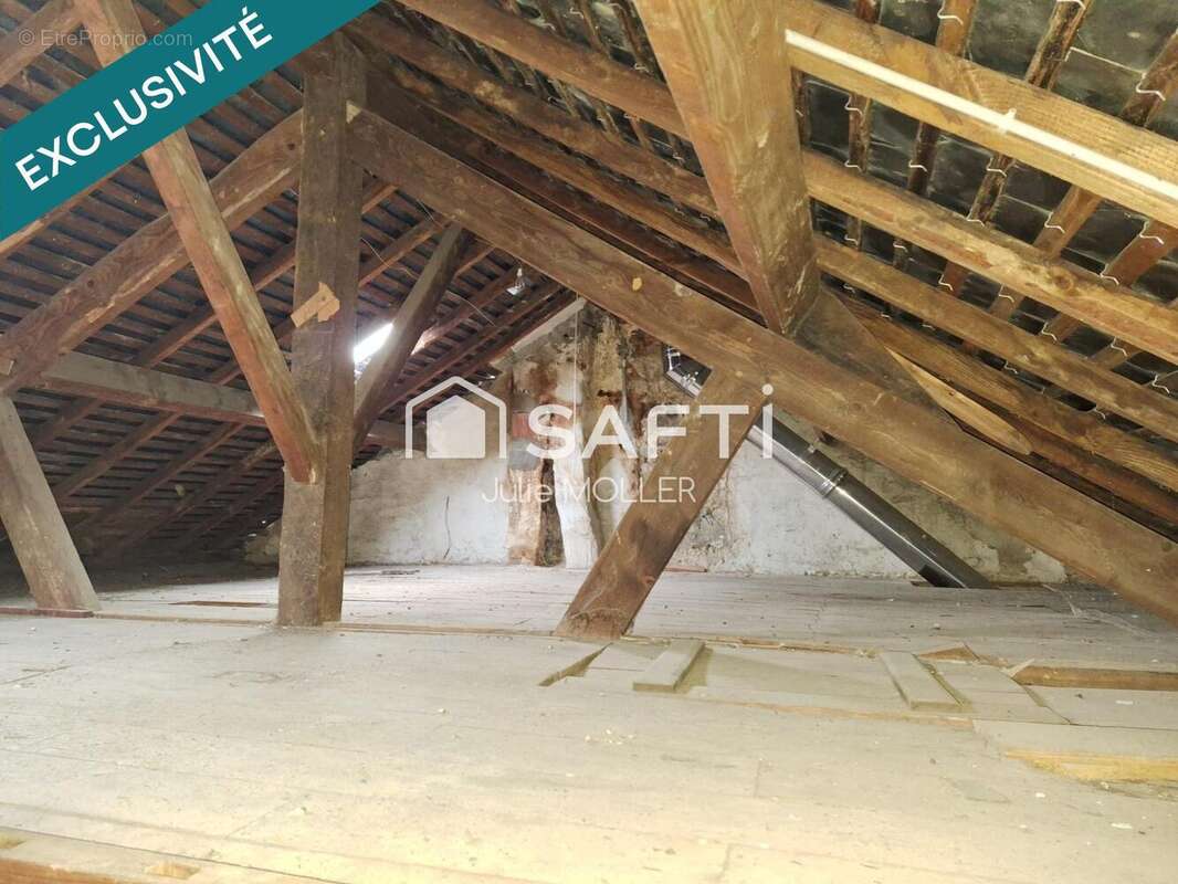 Appartement 196 m² à Gueret  - photo 6
