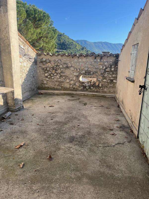 Appartement à BUIS-LES-BARONNIES