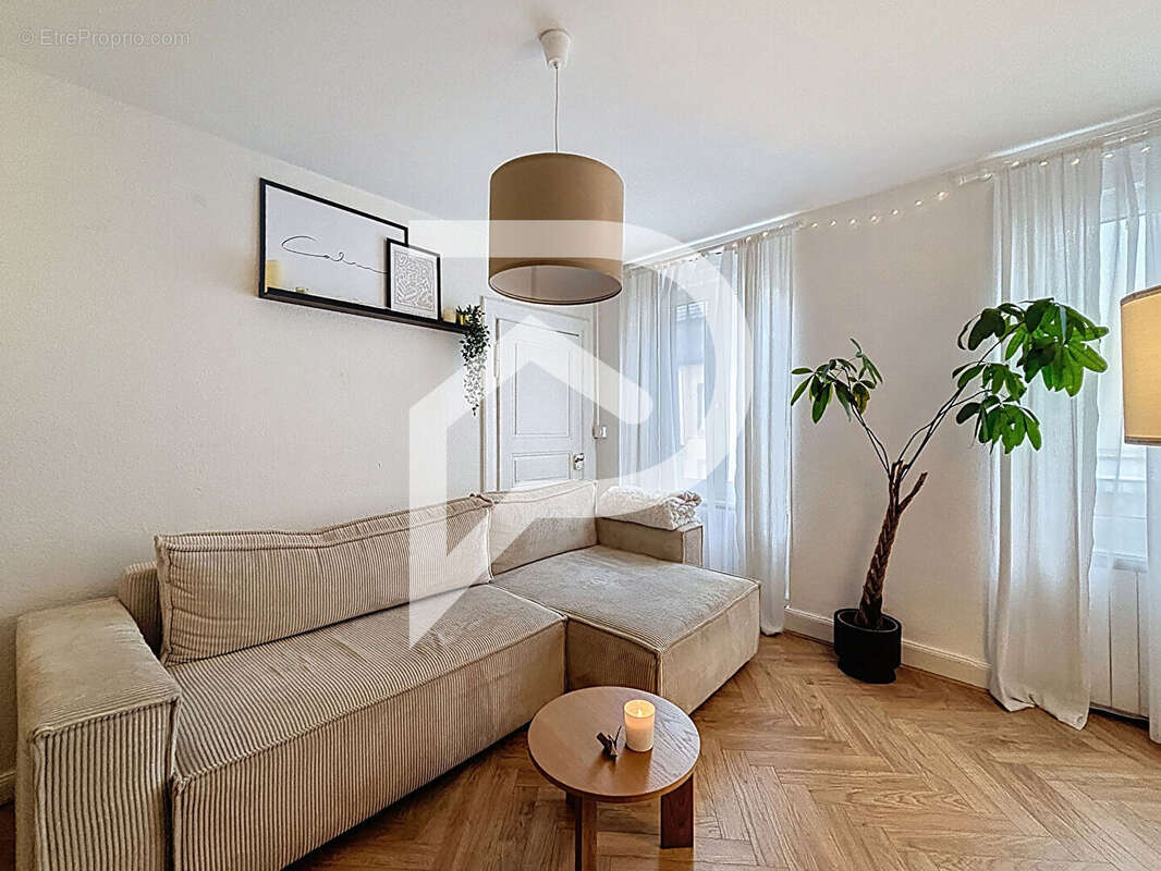 Appartement Colmar 3 pièce(s) 64.08 m2 - photo 2
