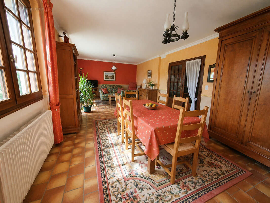 Maison 112 m² à Les Aix-D'angillon  - photo 29