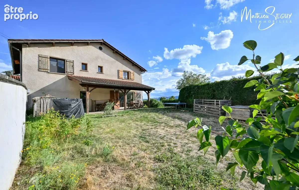 THURINS - Grande maison de hameau avec vue - photo 22