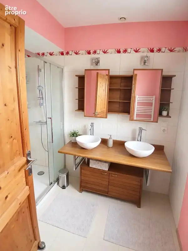 Maison familiale de 142 m2 à proximité des transports - photo 7